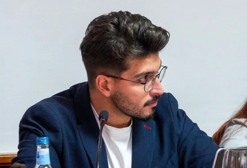 El portavoz del PP durante la sesión plenaria
