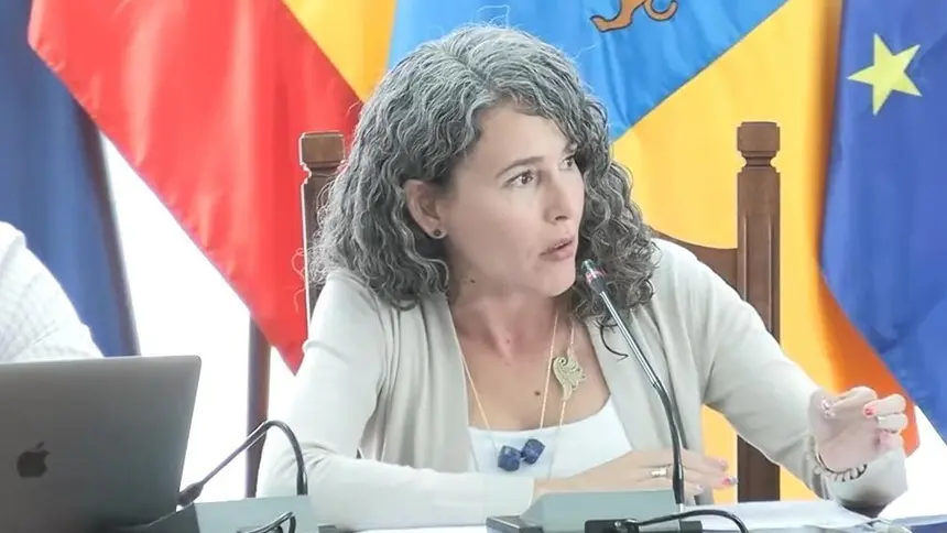 Ariagona González.