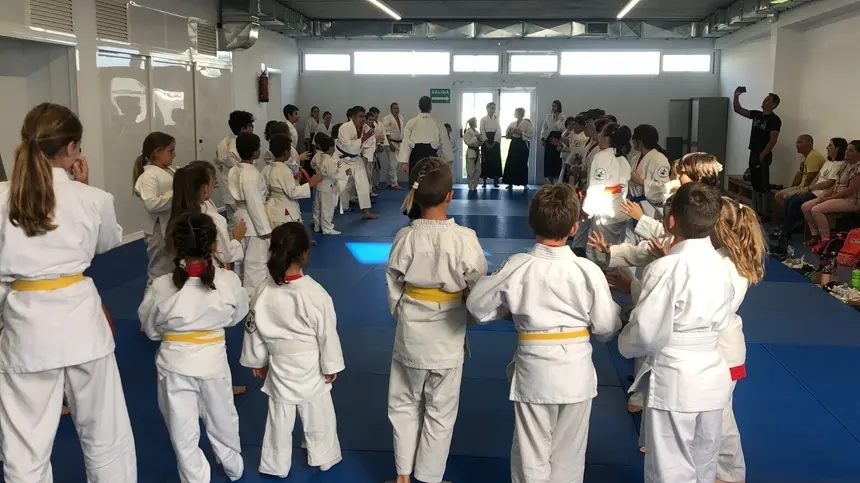 Imagen de una de las escuelas deportivas de Tías.