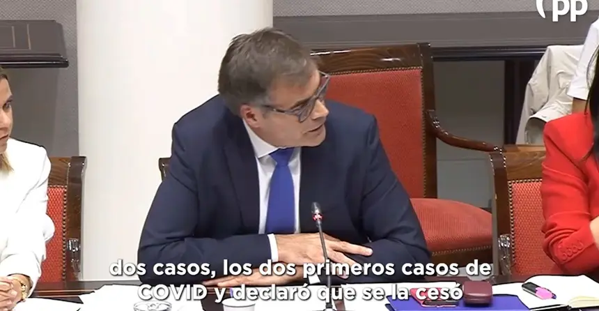 Momento de la intervención del diputado Fernando Enseñat.