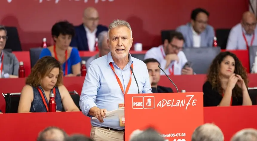 Ángel Víctor Torres este sábado en el encuentro nacional de su partido