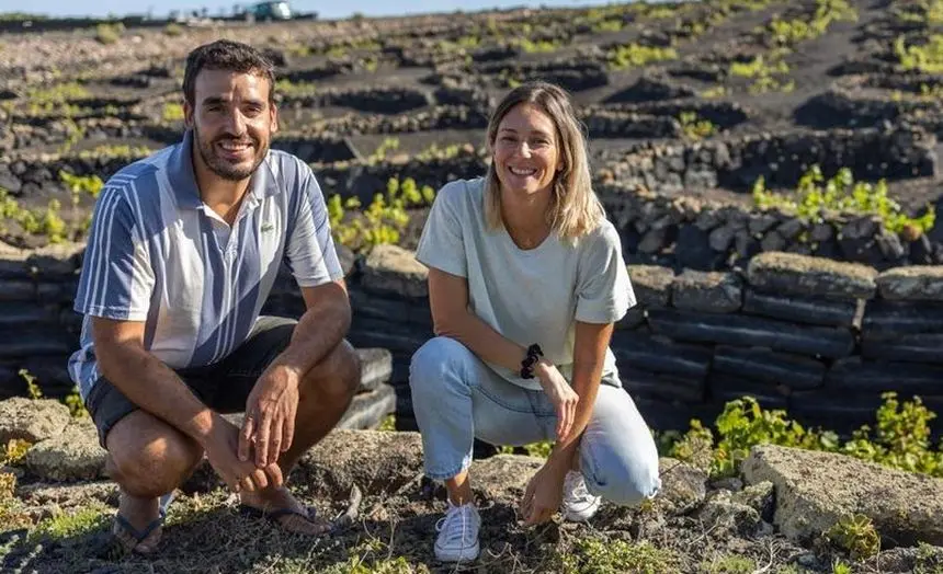 Daniel y Marta, propietarios de la Bodega Titerok Akaet.
