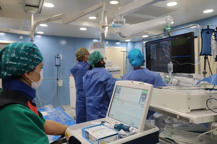 Colocación del primer marcapasos sin cable en el Hospital Doctor José Molina Orosa.