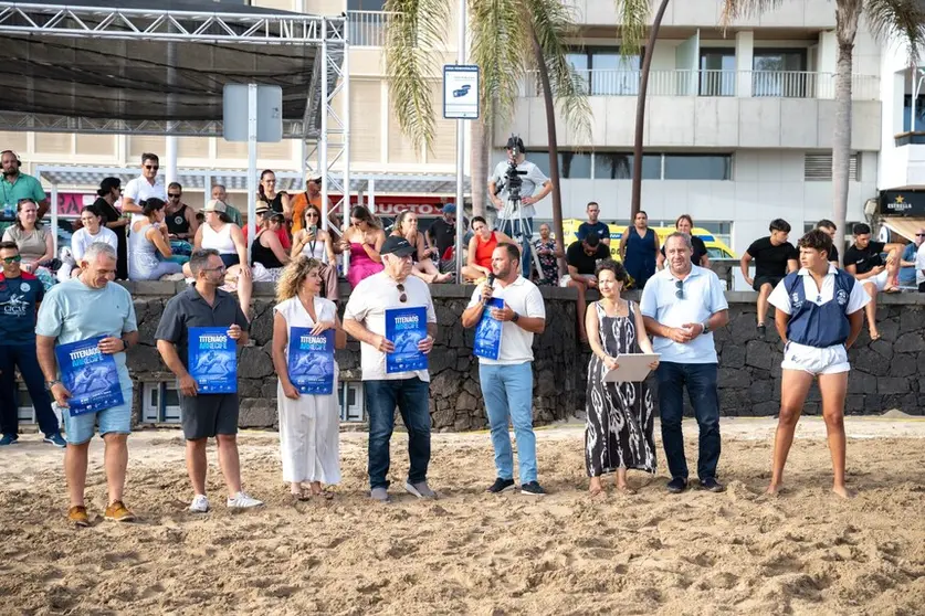 El alcalde de Arrecife anunciado la creación del Club de Lucha TiteNaos, presidido por ex luchador Enrique Elvira.