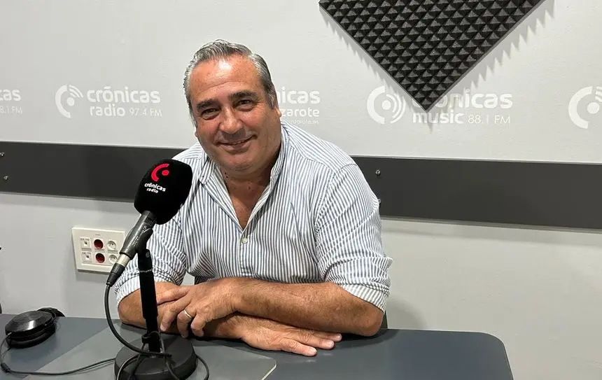 Ángel Vázquez en el programa "A Buena Hora" de Crónicas Radio.