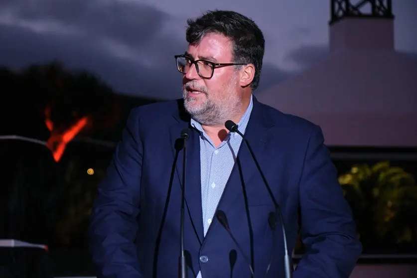 El alcalde de San Bartolomé, Isidro Pérez, en un acto.
