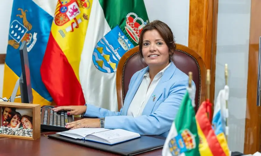 Olivia Duque en el despacho de Alcaldía