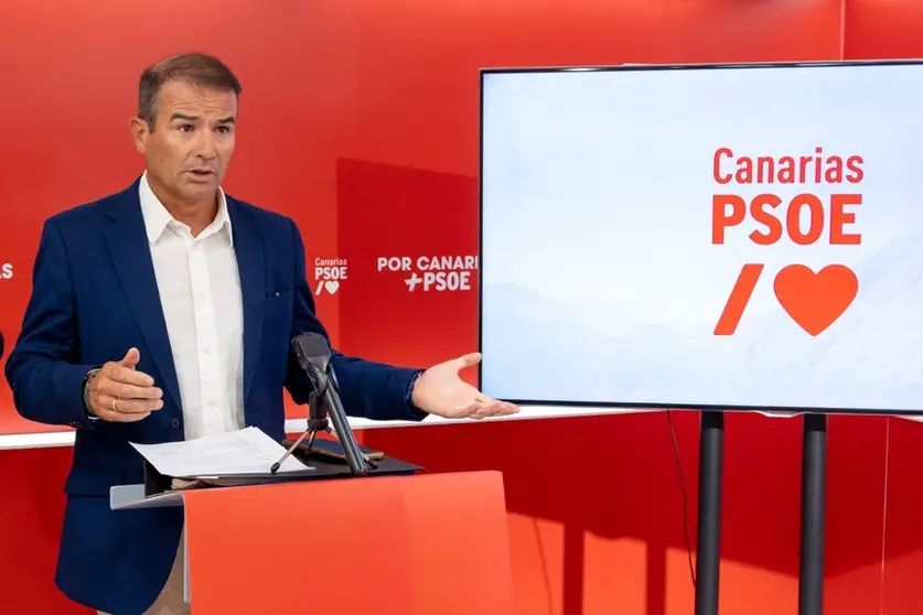 Marcos Hernández, portavoz de Educación del PSOE en el Parlamento de Canarias. (1)