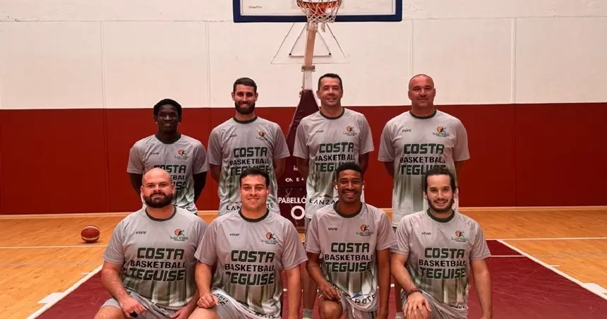 Jugadores del Costa Teguise Basket.
