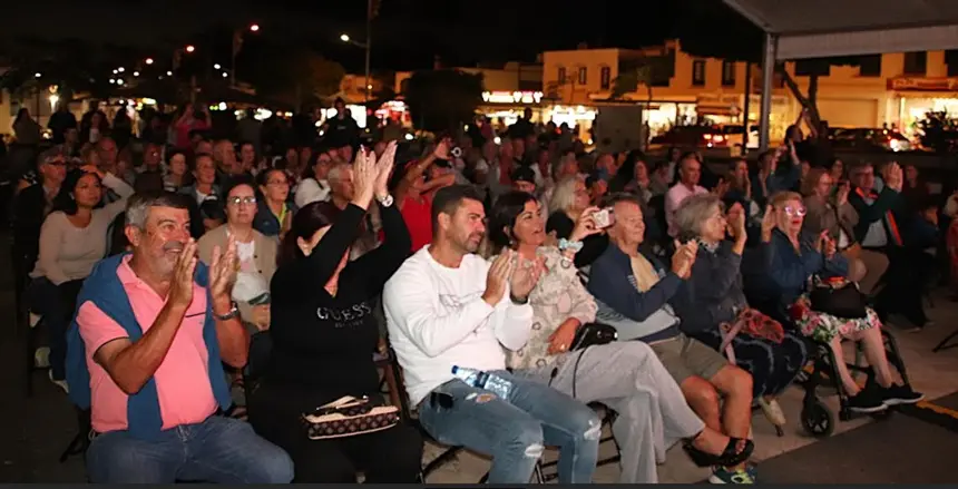 El público se lo pasó en grande durante el evento.
