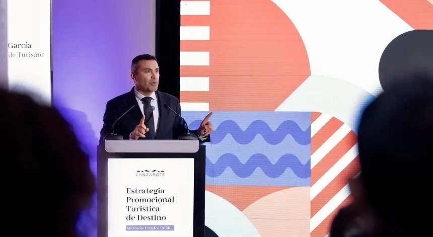 Imagen de Oswaldo Betancort el día que presentó la estrategia del Cabildo en materia de turismo.