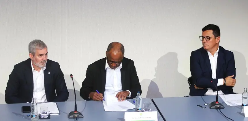 Fernando Clavijo, Ulises Correira e Silva y Pablo Rodríguez.