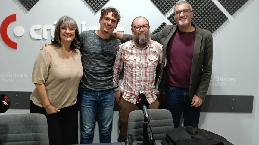 Participantes del programa de salud mental de Crónicas Radio.