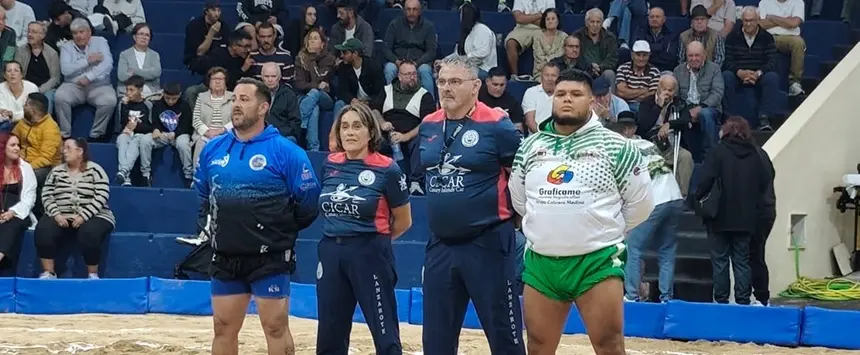Luchadores del Tinajo y el San Bartolom&eacute;.
