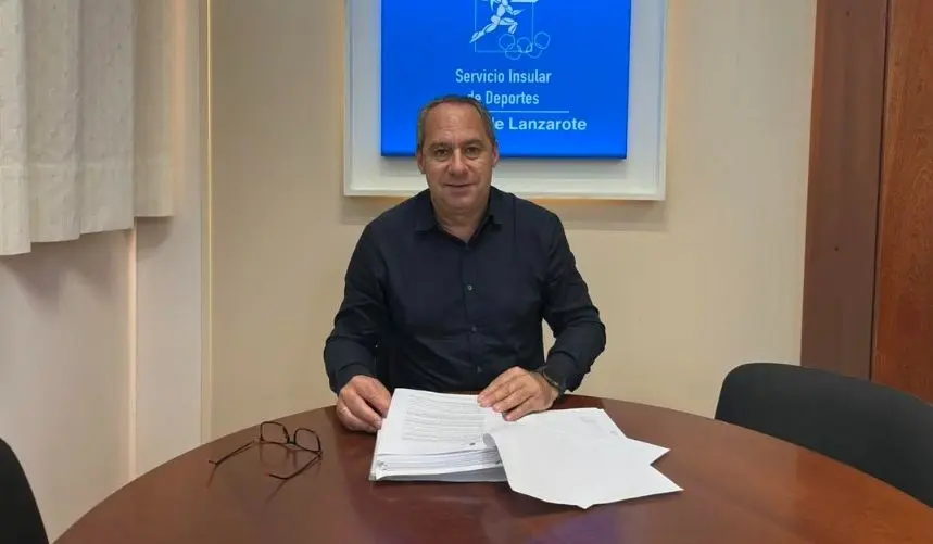 Juan Monz&oacute;n, consejero de Deportes del Cabildo de Lanzarote y portavoz del Partido Popular de Yaiza.