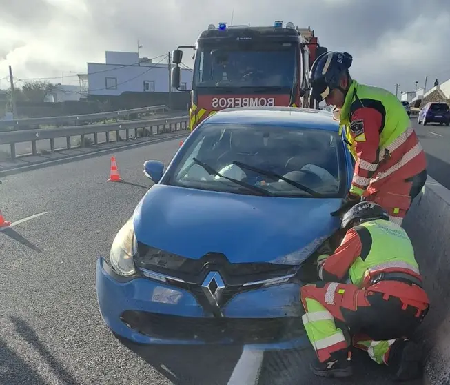 Momento de la actuaci&oacute;n de los bomberos