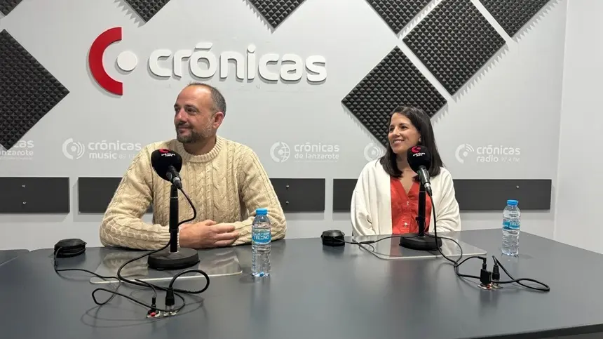 Ayoze e Ilenia Hern&aacute;ndez, representantes de la bodega AUTA.