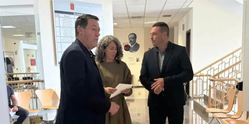 Noda y P&eacute;rez el d&iacute;a que se unieron al PSOE para censurar la actitud de Oswaldo Betancort.