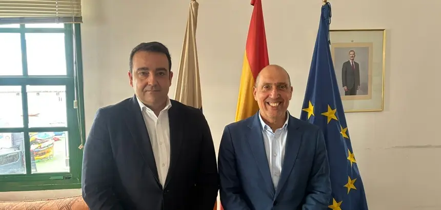 José Valle y Pedro Viera.