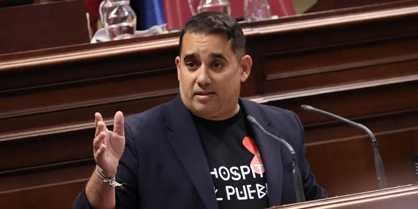 Yon&eacute; Caraballo interviene en el Parlamento