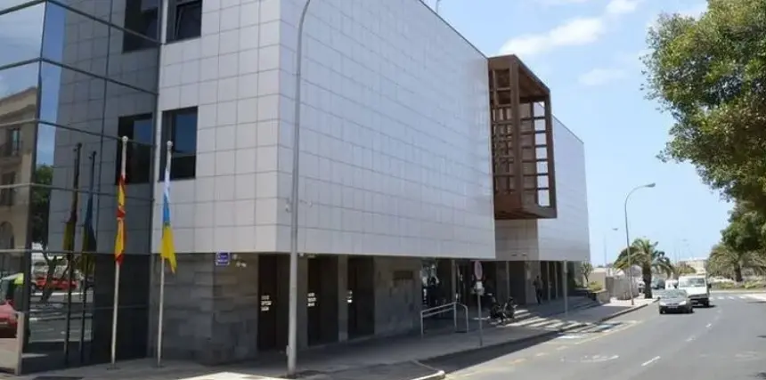 Imagen de la fachada de los juzgados de Arrecife. 