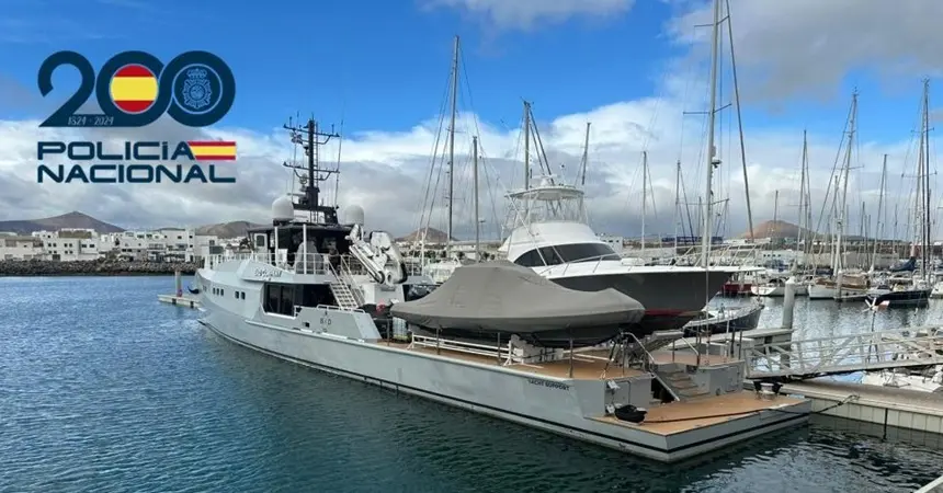 Yate en el que fueron sustra&iacute;dos los 75.000 euros.