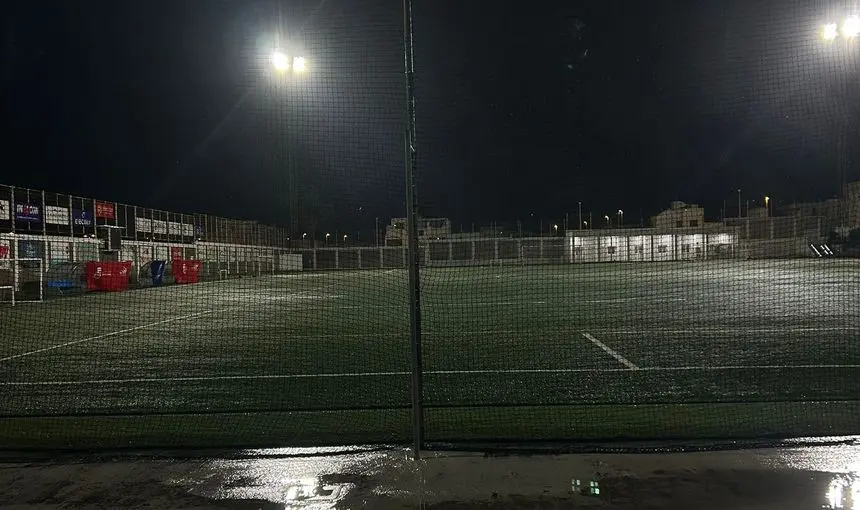 En todos los campos se han suspendido los entrenamientos y el f&uacute;tbol de veteranos de los lunes