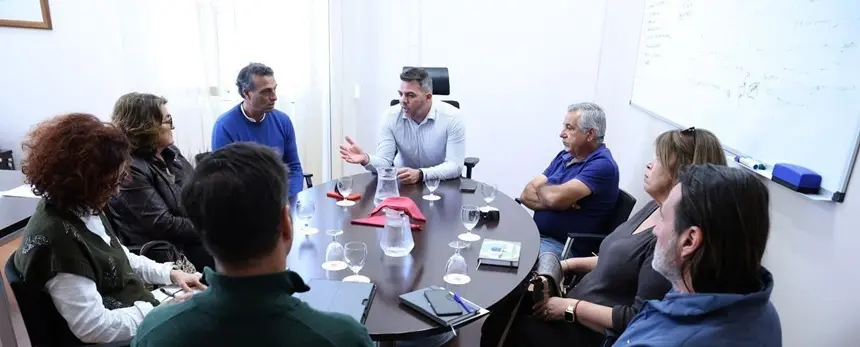 Reuni&oacute;n del consejero sobre la LZ-10.
