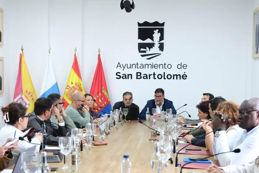 Pleno del Ayuntamiento de San Bartolom&eacute;.