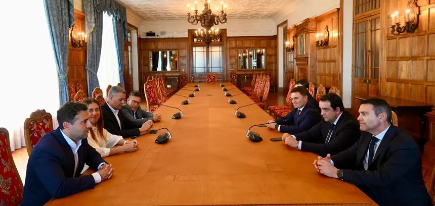 Oswaldo Betancort y el resto de la delegaci&oacute;n de Lanzarote en su viaje a Cantabria.