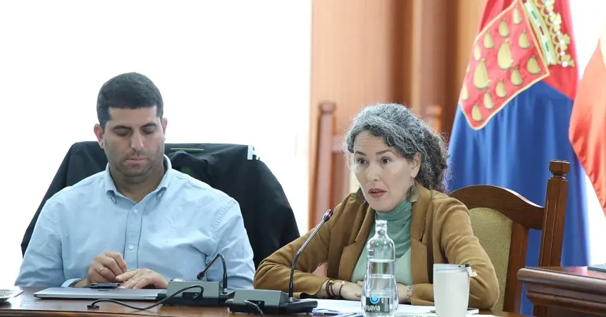 Benjam&iacute;n Perdomo y Ariagona Gonz&aacute;lez.