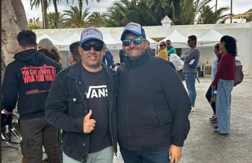 Yon&eacute; Caraballo con su compa&ntilde;ero Marcos Lemes este fin de semana.