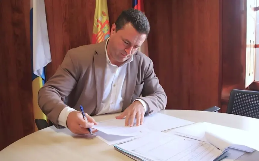 &Oacute;scar Noda, alcalde de Yaiza.