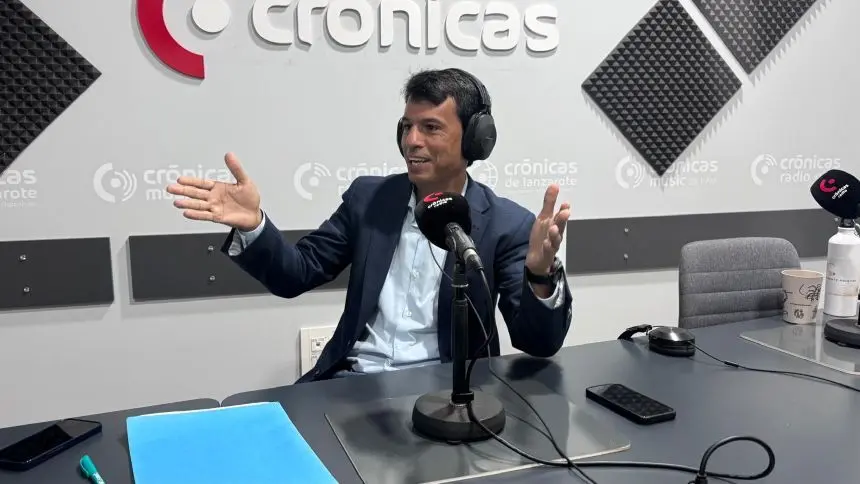 Marcos Bergaz en el programa "A Buena Hora" de Cr&oacute;nicas Radio.