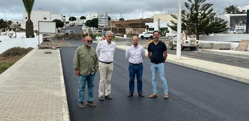 Nicol&aacute;s Saavedra, Jos&eacute; Juan Cruz, Ulpiano Calero y Tom&aacute;s Silvera.