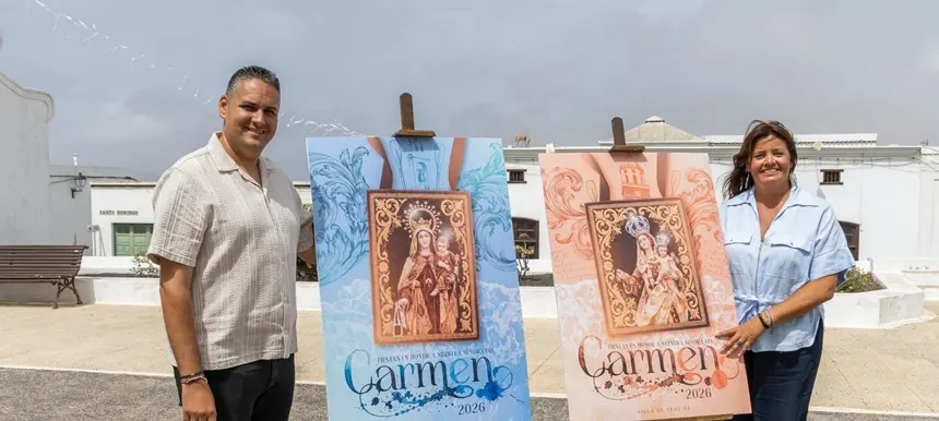 Olivia Duque y Andoni Mach&iacute;n en la presentaci&oacute;n de las fiestas del Carmen de La Villa y La Graciosa.