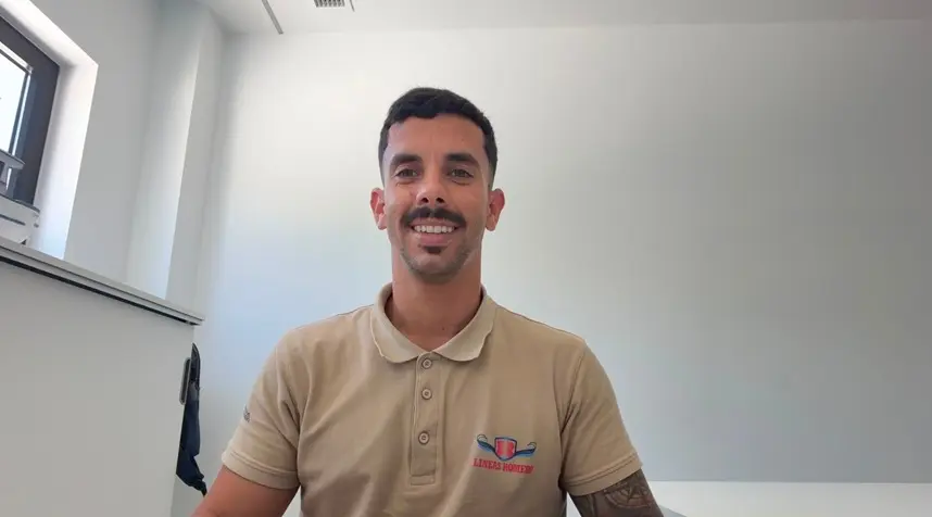 Ad&aacute;n Romero, Responsable de Operaciones de L&iacute;neas Romero