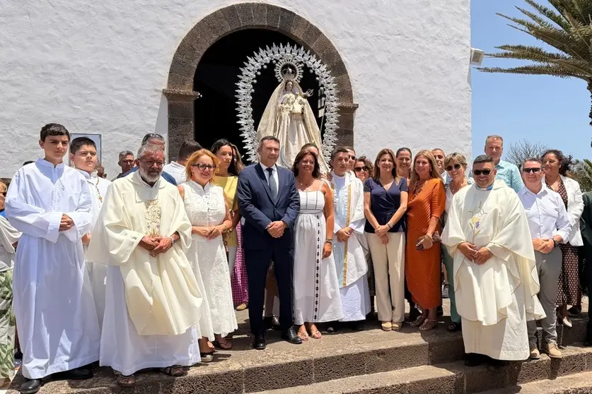 Eucarist&iacute;a por la fiesta de Las Nieves.