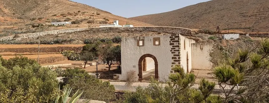 Convento-de-San-Buenaventura-un-lugar-historico-que-ver-en-Betancuria.