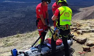 Imagen del momento del peligroso rescate
