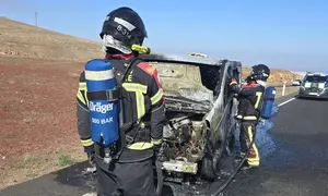 Momento de la actuaci&oacute;n de los bomberos