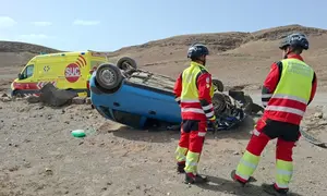 Imagen de c&oacute;mo estaba el veh&iacute;culo cuando llegaron los bomberos