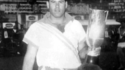 FOTOGRAF&Iacute;A PREMIADA CON EL MEJOR MACRO.