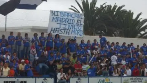 MÁS DE 1.500 AFICIONADOS SE DIERON CITA EN EL MUNICIPAL DE TINAJO. 