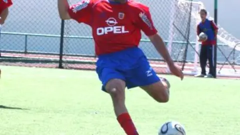 J.J. LANZA ABANDONA LA DISCIPLINA ROJILLA TRAS DOS A&Ntilde;OS EN EL CLUB.