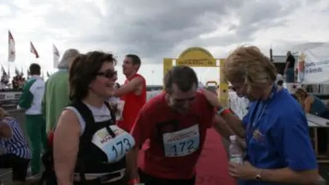 MIGUEL YUNEZ FUE AUTOR DE DOS TANTOS.