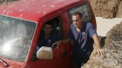 ISIDRO VI&Ntilde;OLY E ISABI OBTIENEN SU PRIMER TRIUNFO EN UN TRIAL 4X4.