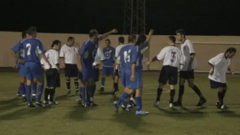 EL CD. TAH&Iacute;CHE Y EL SANTA COLOMA DISPUTARON EL ENCUENTRO M&Aacute;S INTERESANTE DE LA JORNADA.