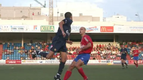 UD. LANZAROTE Y UNIVERSIDAD PROTAGONIZARON UN ENCUENTRO VIBRANTE.