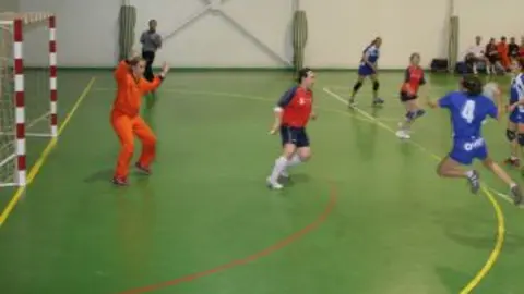 EL CONJUNTO LANZAROTEÑO CONSIGUIÓ UN GRAN TRIUNFO.